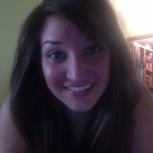 Meet your Posher, Marissa